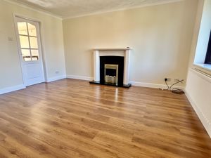 Lounge- click for photo gallery